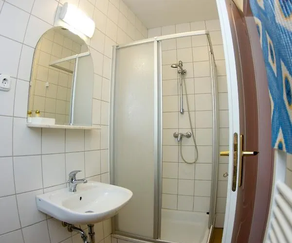 Gilde Panzio Bed & Breakfast 3*